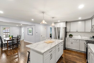 17 Ives St, Worcester, MA 01603 - photo 4