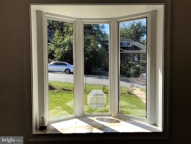 5418 Gallatin St, Hyattsville, MD 20781 - photo 4