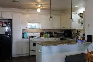 426 N Beard Ave, Shawnee, OK 74801 - photo 3