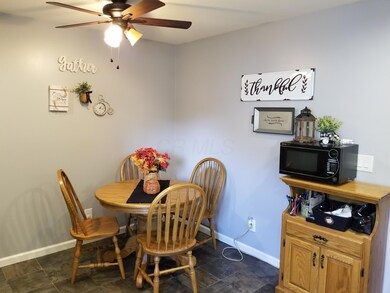 435 Barwood Dr, Columbus, OH 43230 - photo 4