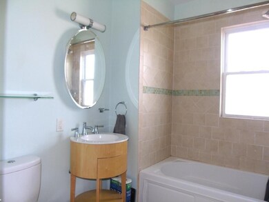 120 Montgomery St unit 3, Cambridge, MA 02140 - photo 6