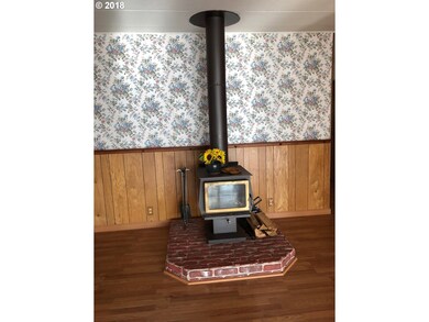 14093 Piper St NE, Aurora, OR 97002 - photo 6