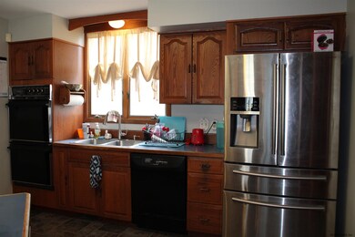 11 Massachusetts Ave, Rensselaer, NY 12144 - photo 7