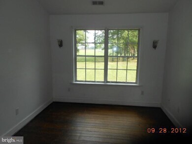 19649 Wm Franklin Ln, Leonardtown, MD 20650 - photo 3