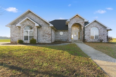 5267 W Nokes Ln, Brookline, MO 65619 - photo 2