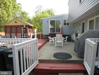 62 Yew Rd, Essex, MD 21221 - photo 4