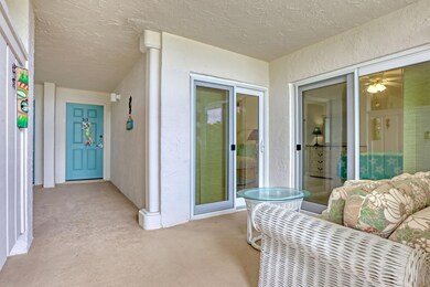 West/entry porch