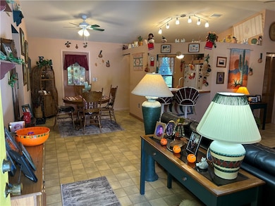 750 Tulip Dr, Sebastian, FL 32958 - photo 2