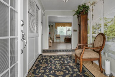4-web-or-mls-2672-mccutcheon-rd