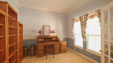 8819 Aberdeen Ct, Houston, TX 77095 - photo 7