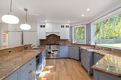 6 Weathervane Rd, Canton, MA 02021 - photo 6