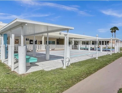 5470 SW 25th Way, Fort Lauderdale, FL 33312 - photo 3