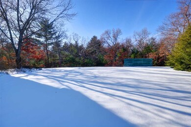 9 Windsor Dr, Litchfield, NH 03052 - photo 3