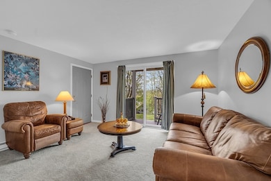 3 Stockholm St unit 1B, Worcester, MA 01607 - photo 4