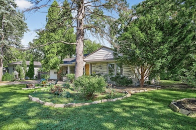 1544 Mississippi River Blvd S, Saint Paul, MN 55116 - photo 2