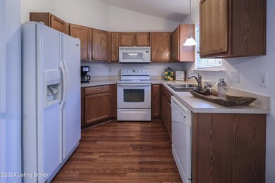 8401 Arbor Meadow Way unit 164, Louisville, KY 40228 - photo 7