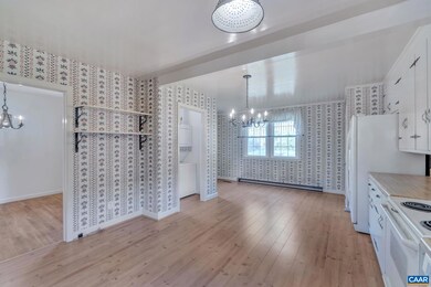 1023 Martin St, Charlottesville, VA 22901 - photo 7