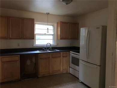 1512 Peachtree Dr, Hopewell, VA 23860 - photo 4