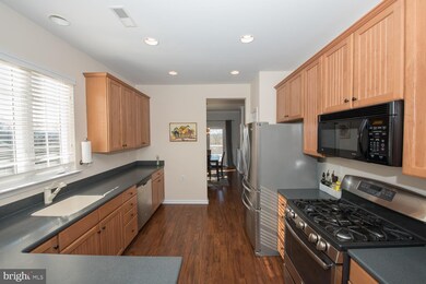 515 Gilmer Rd unit 371, Coatesville, PA 19320 - photo 4