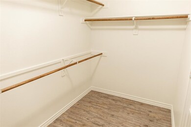 1605 Mark Ln, Ennis, TX 75119 - photo 5