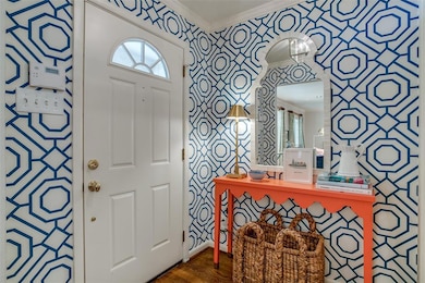 6804 Ravendale Ln, Dallas, TX 75214 - photo 4