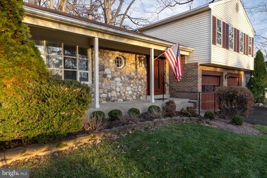 9226 Lake Braddock Dr, Burke, VA 22015 - photo 6