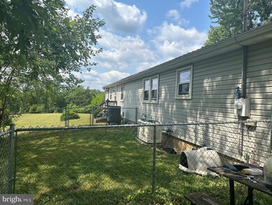 146 Crest Dr, Warfordsburg, PA 17267 - photo 4