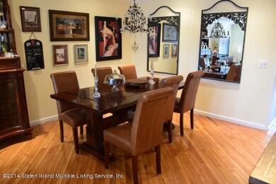 907 W Fingerboard Rd unit 256, Staten Island, NY 10304 - photo 7