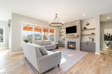 13413 Waterleaf Dr, Saint John, IN 46373 - photo 2