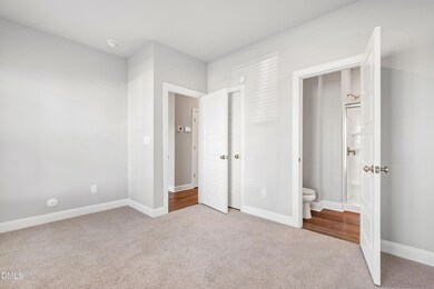 2902 Kempthorne Rd, Cary, NC 27519 - photo 6