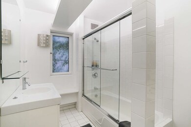 158 W Brookline St unit 2, Boston, MA 02118 - photo 6
