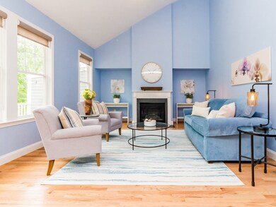 36 Seven Springs Ln unit E, Burlington, MA 01803 - photo 5