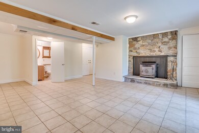 15 Shenandoah River Dr, Harpers Ferry, WV 25425 - photo 5