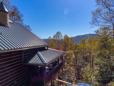 325 Garden Flats Rd, Franklin, NC 28734 - photo 4