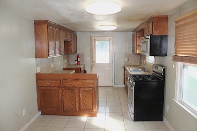 17 Guilford Ct, East Haven, CT 06512 - photo 6