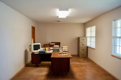 1405 Boeing Dr, Midland, TX 79701 - photo 6