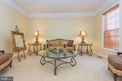 2848 Compass Cir, Woodbridge, VA 22191 - photo 5