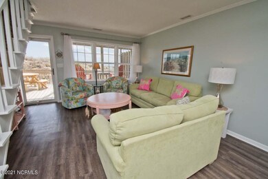 5213 Ocean Drive - East