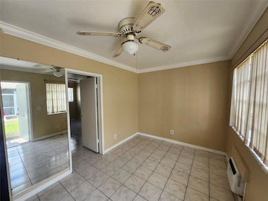 2211 Lincoln St unit 9, Hollywood, FL 33020 - photo 3