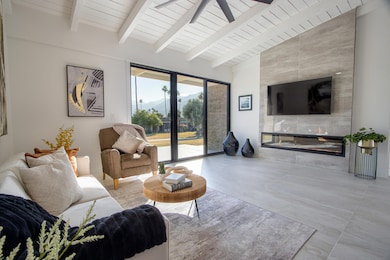 12-Living-Room