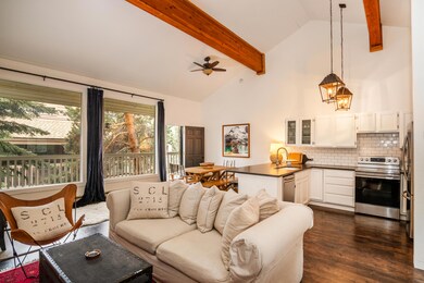 Living/Kitchen