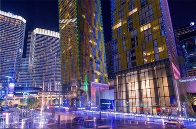 City view featuring a view of city lights