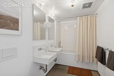 224 E 14th St unit 3, New York, NY 10003 - photo 5