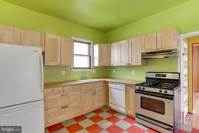 6618 Belford Rd, Baltimore, MD 21206 - photo 5