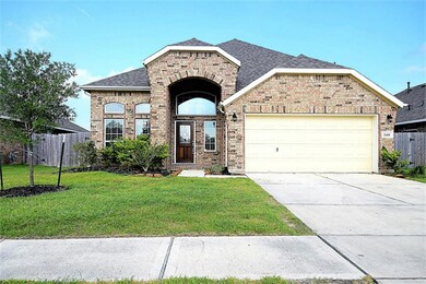 2481 Saddlecreek, Alvin, TX 77511 - photo 2
