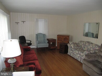 1427 Hancock Blvd, Reading, PA 19607 - photo 5