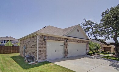 1608 Signature Dr, Weatherford, TX 76087 - photo 4