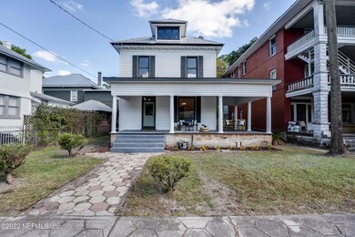 202211011543 Walnut St003LARGE