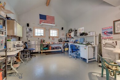 816 W Koch St, Bozeman, MT 59715 - photo 5