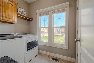 1507 Ensley Cir, Raymore, MO 64083 - photo 6